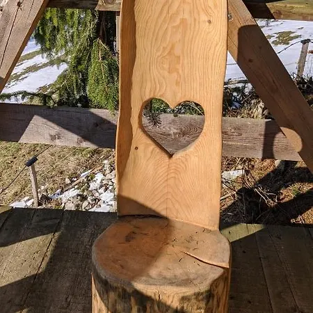 Zen Among The Trees Casa de Férias Stahovica